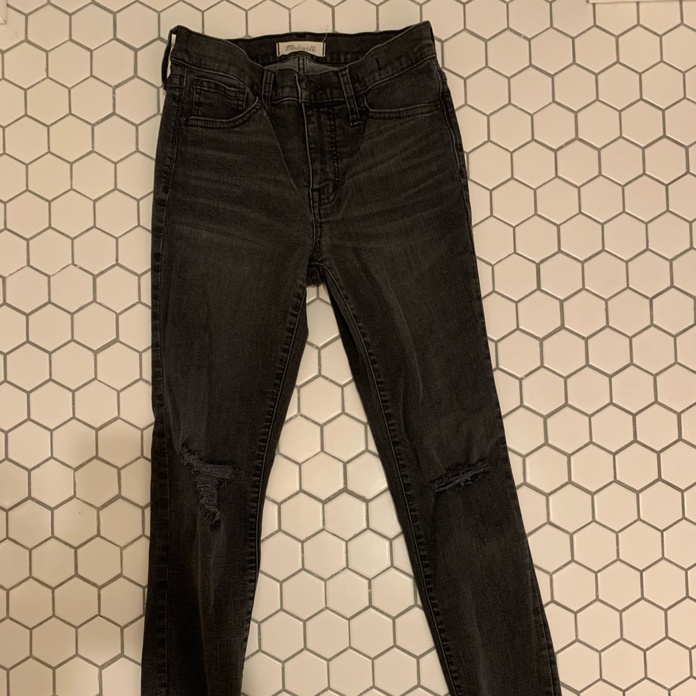 Madewell 9’ mid rise black skinny jeans